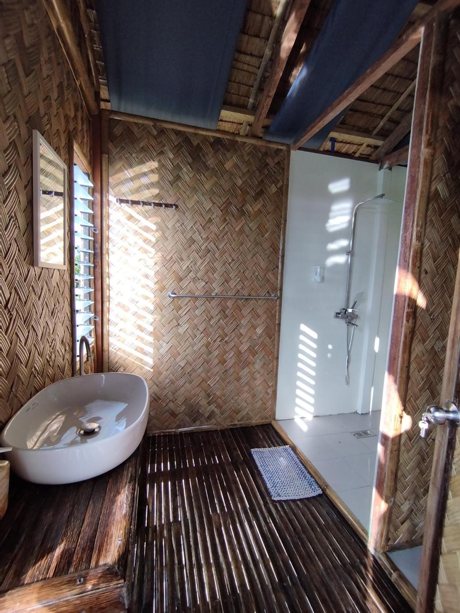 Ocean Green Eco Lodge Puerto Princesa Exterior photo