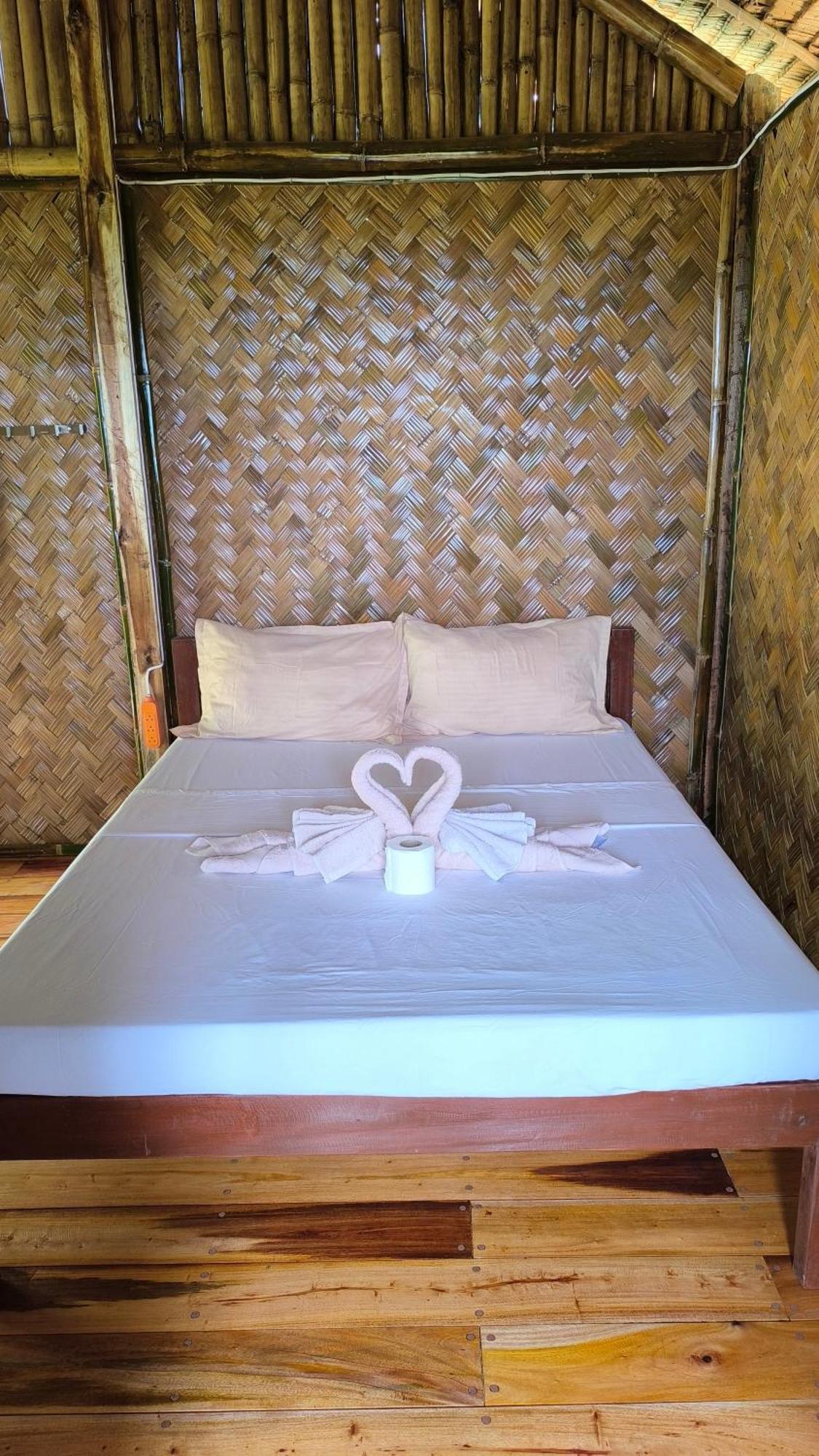 Ocean Green Eco Lodge Puerto Princesa Exterior photo