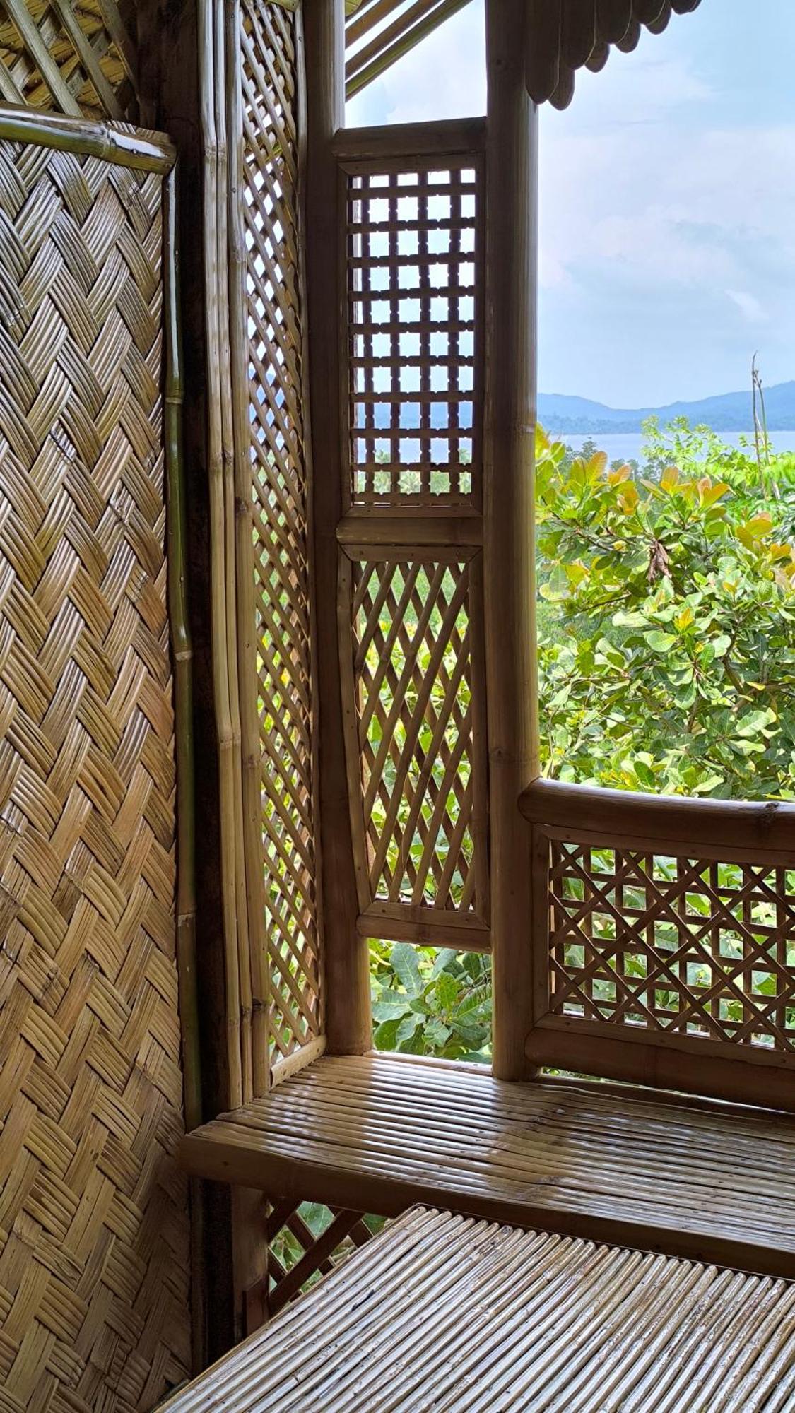 Ocean Green Eco Lodge Puerto Princesa Exterior photo